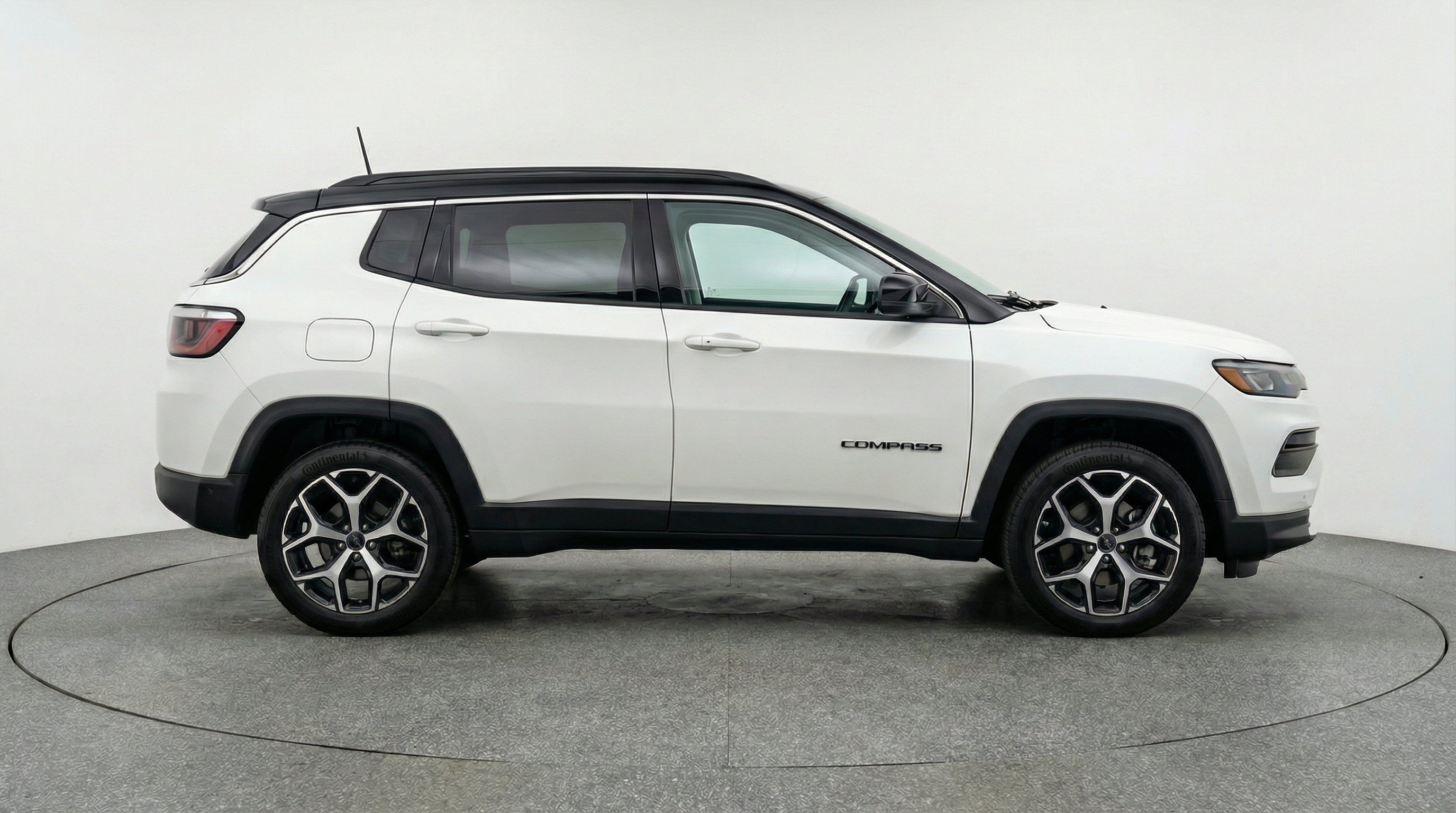 Thumbnail: 2025 Jeep Compass - 10