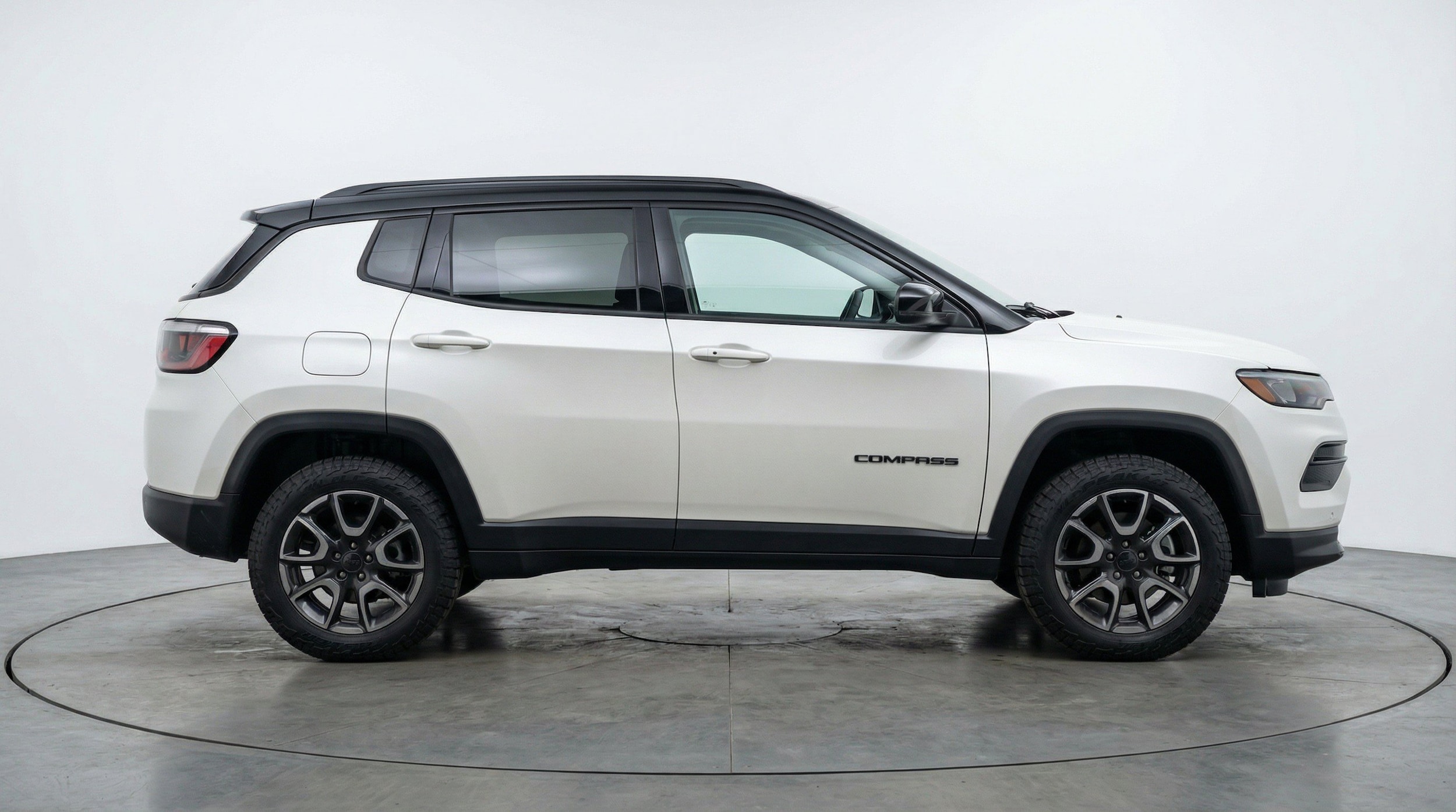 Thumbnail: 2025 Jeep Compass - 10