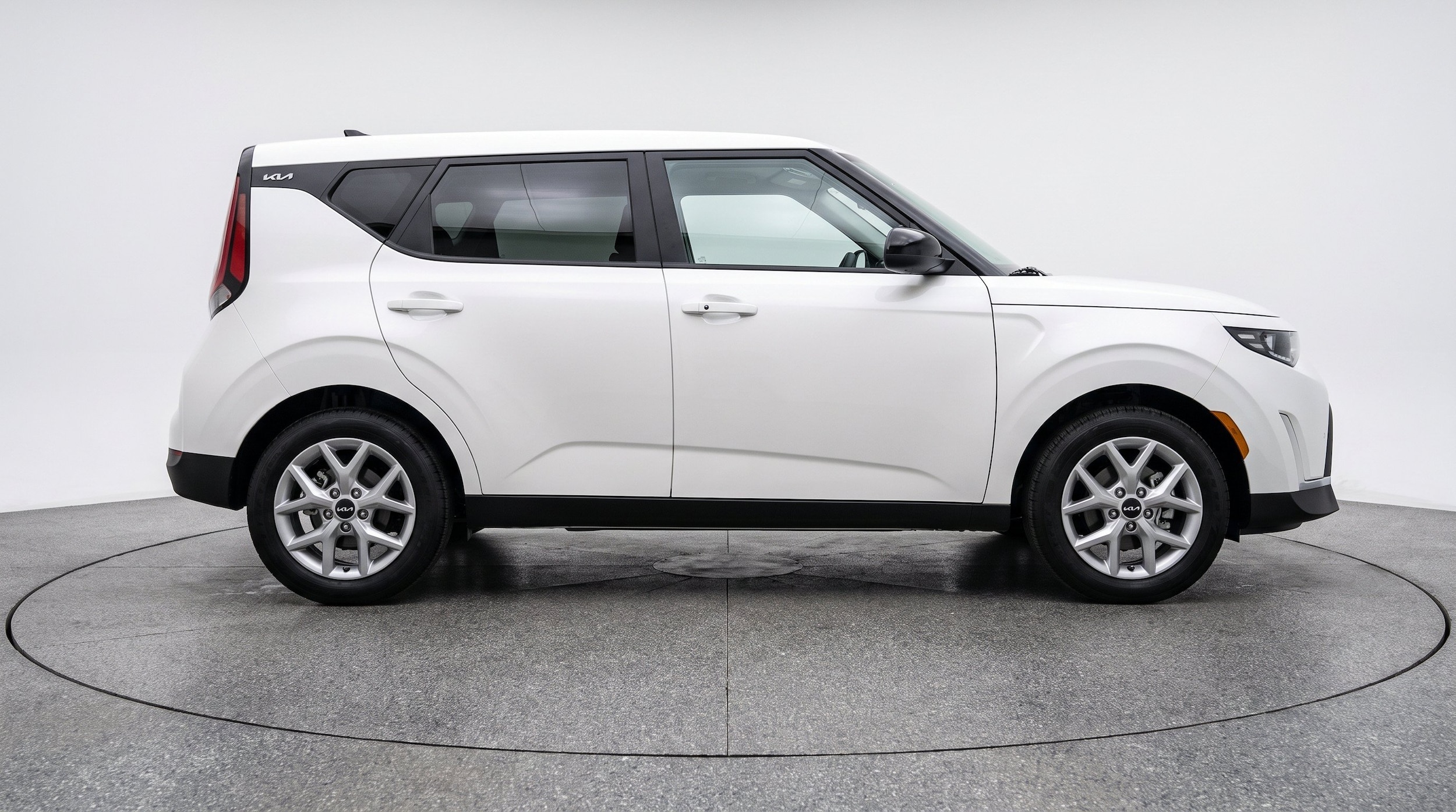 Thumbnail: 2025 Kia Soul - 10