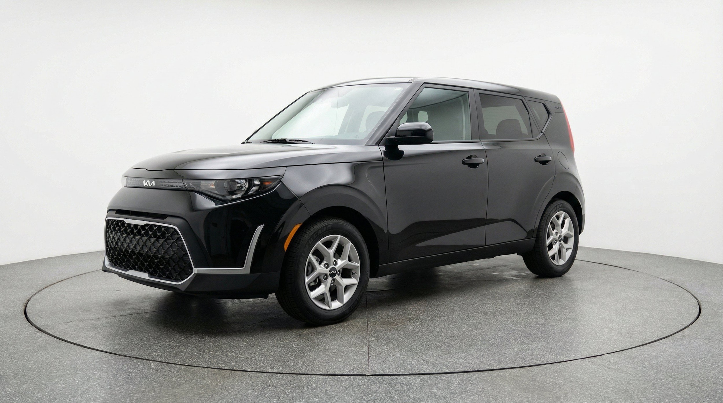Thumbnail: 2025 Kia Soul - 3