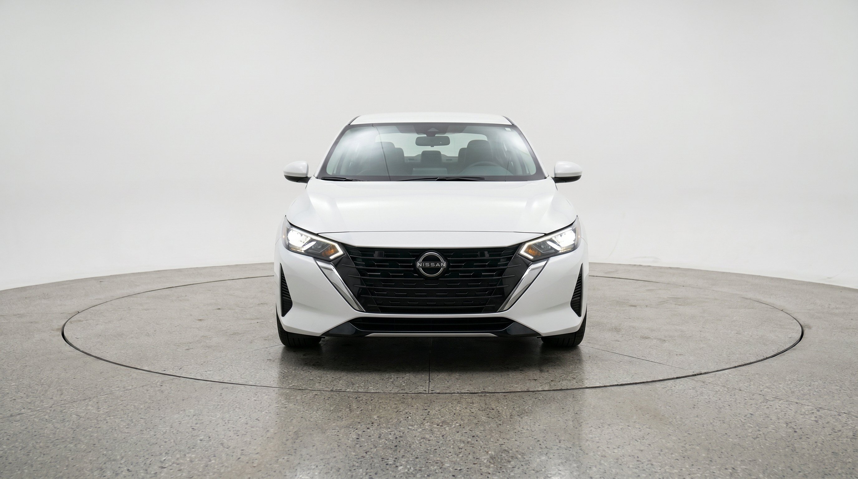 Thumbnail: 2025 Nissan Sentra - 2