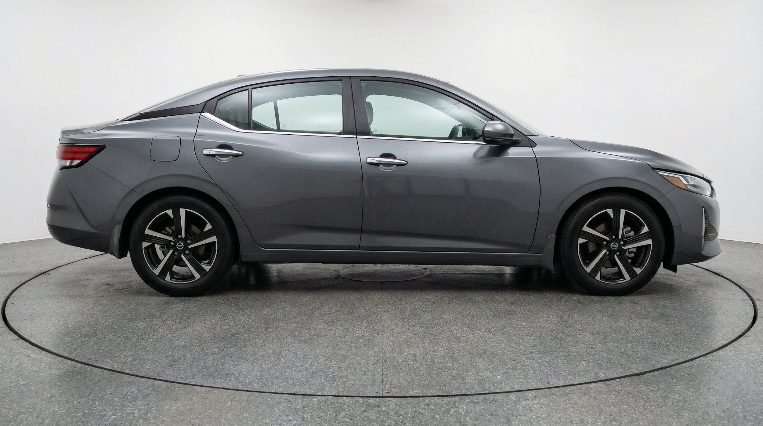 Thumbnail: 2025 Nissan Sentra - 11