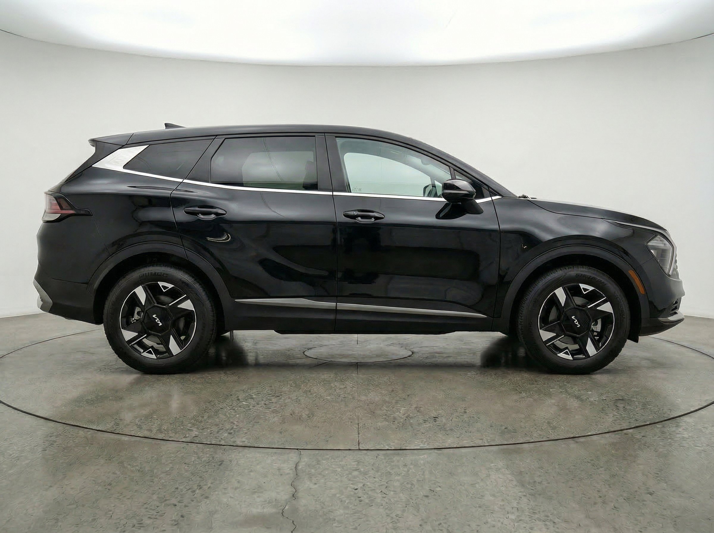 Thumbnail: 2026 Kia Sportage - 10