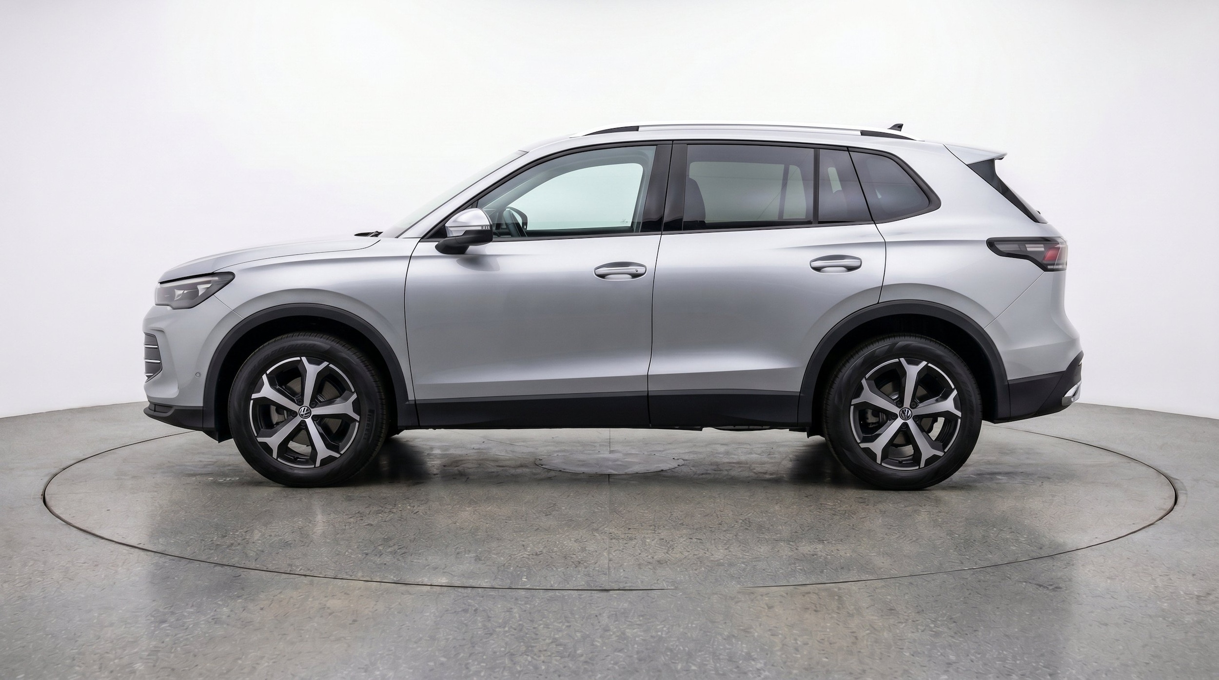 Thumbnail: 2026 Volkswagen Tiguan - 5