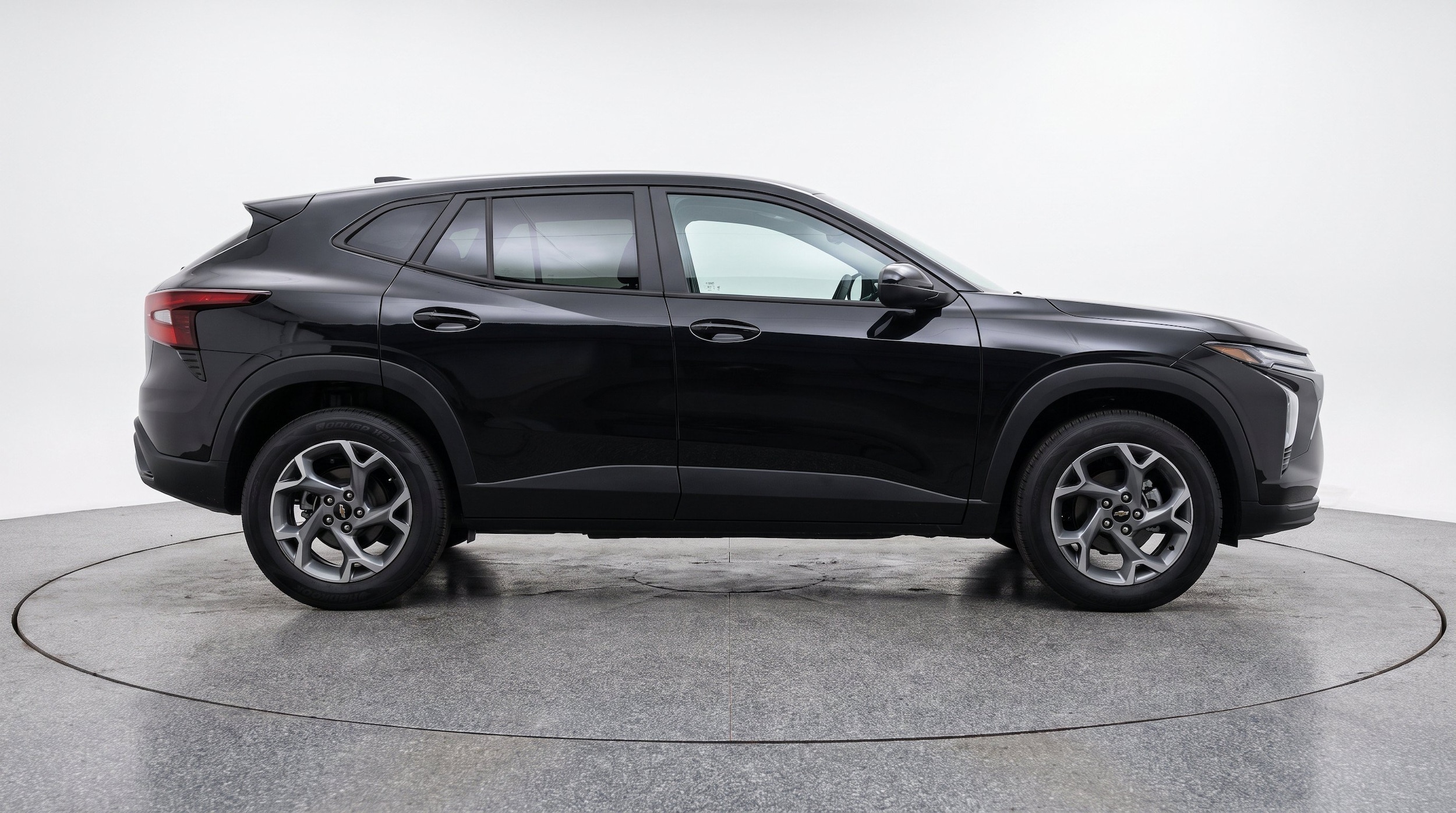 Thumbnail: 2025 Chevrolet Trax - 10