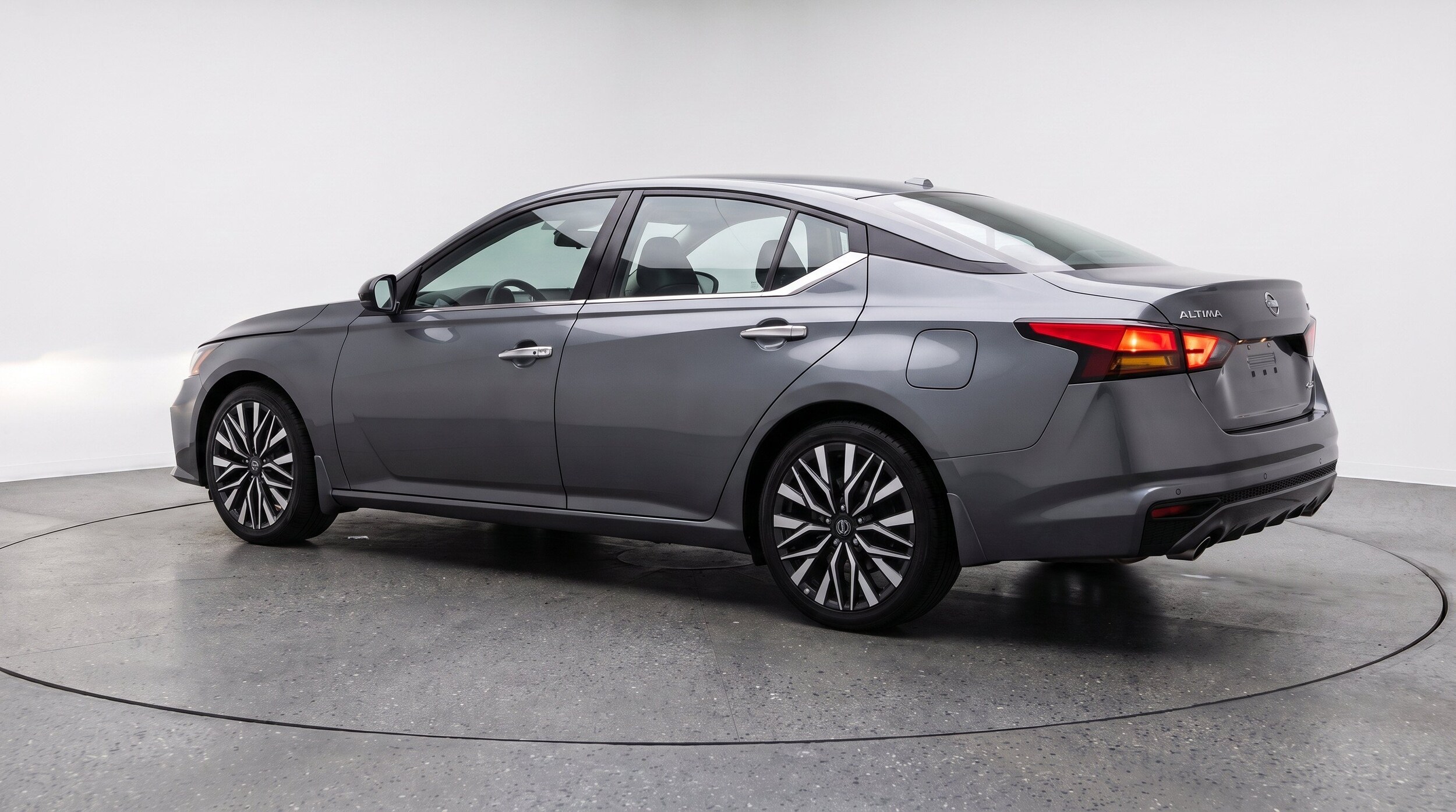 Thumbnail: 2025 Nissan Altima - 6