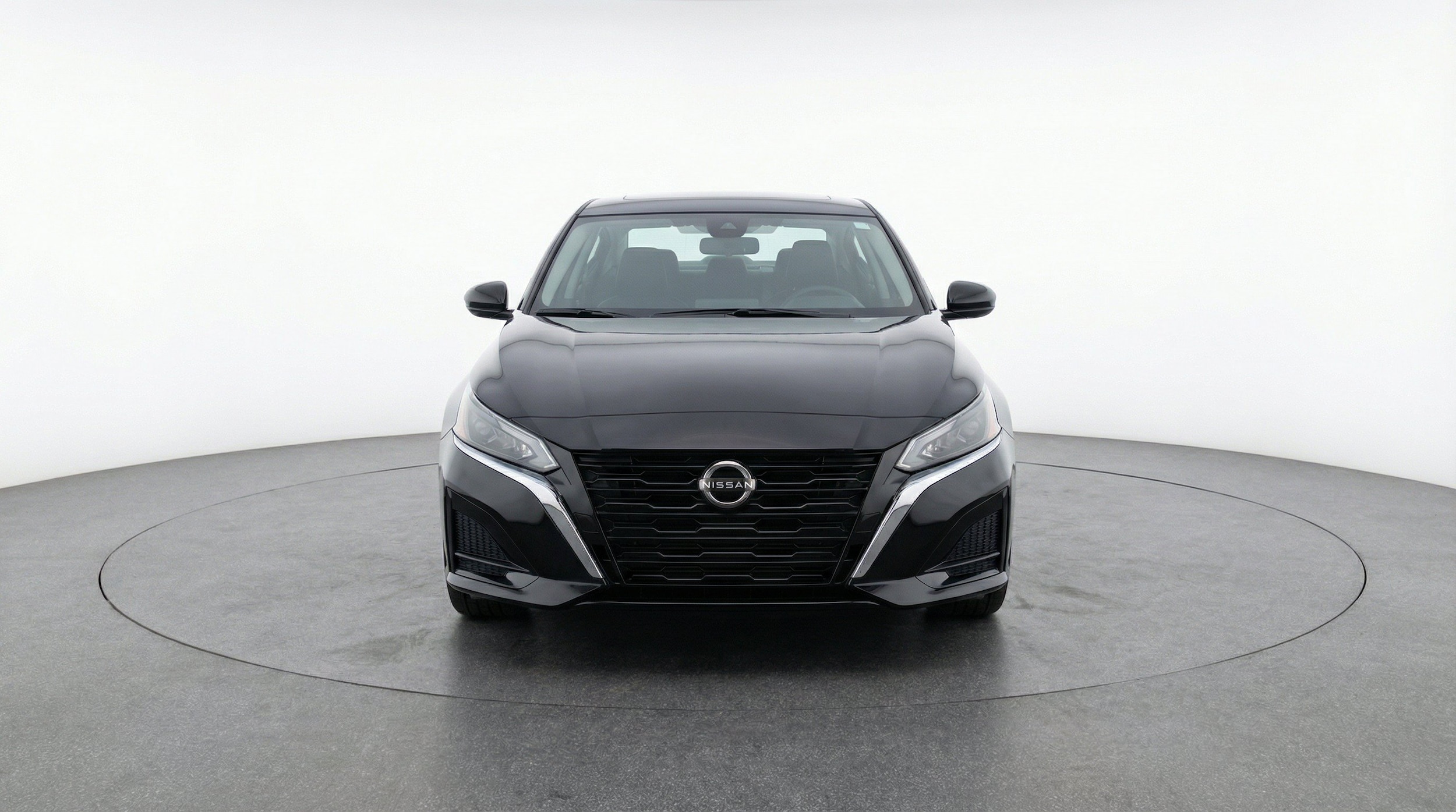 Thumbnail: 2025 Nissan Altima - 2