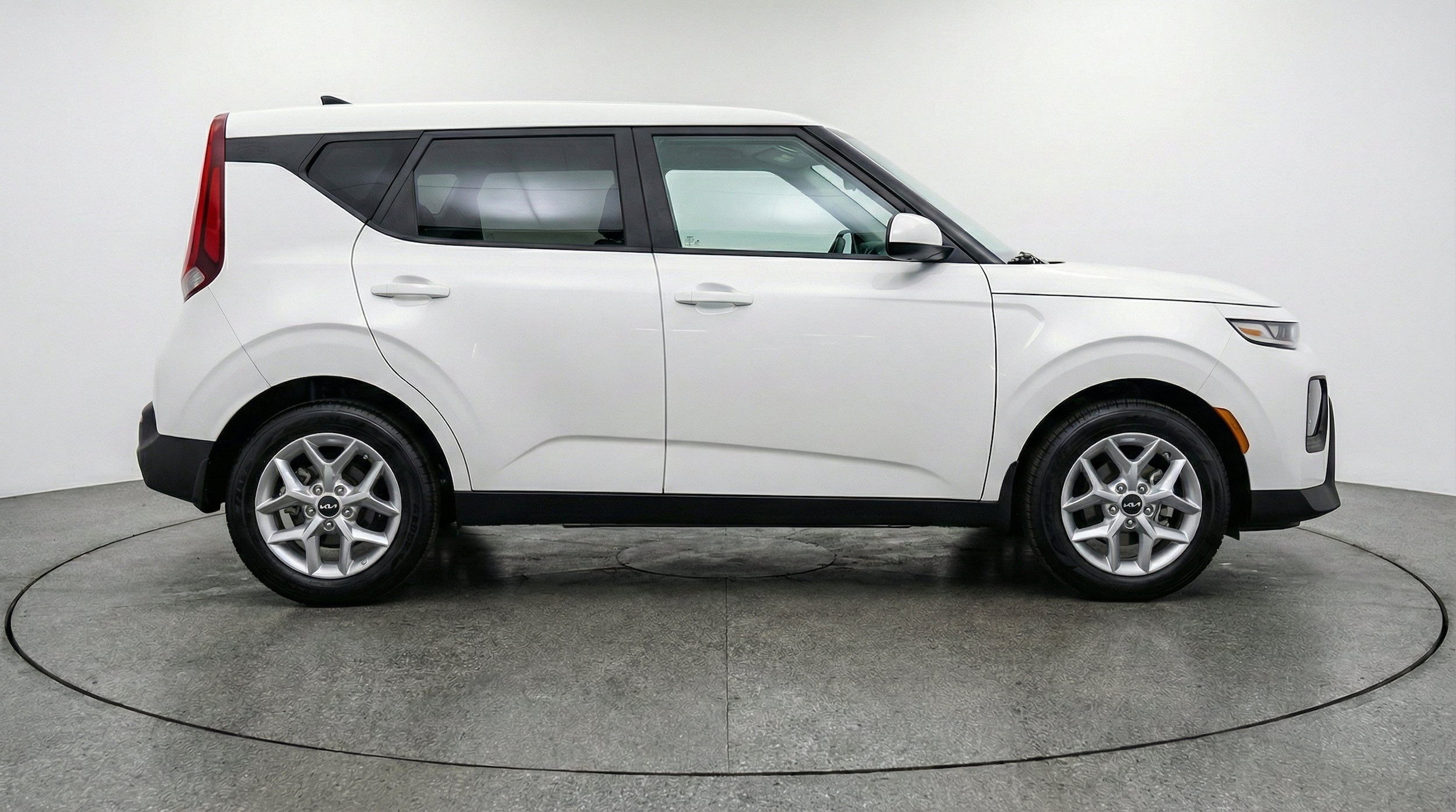 Thumbnail: 2025 Kia Soul - 10
