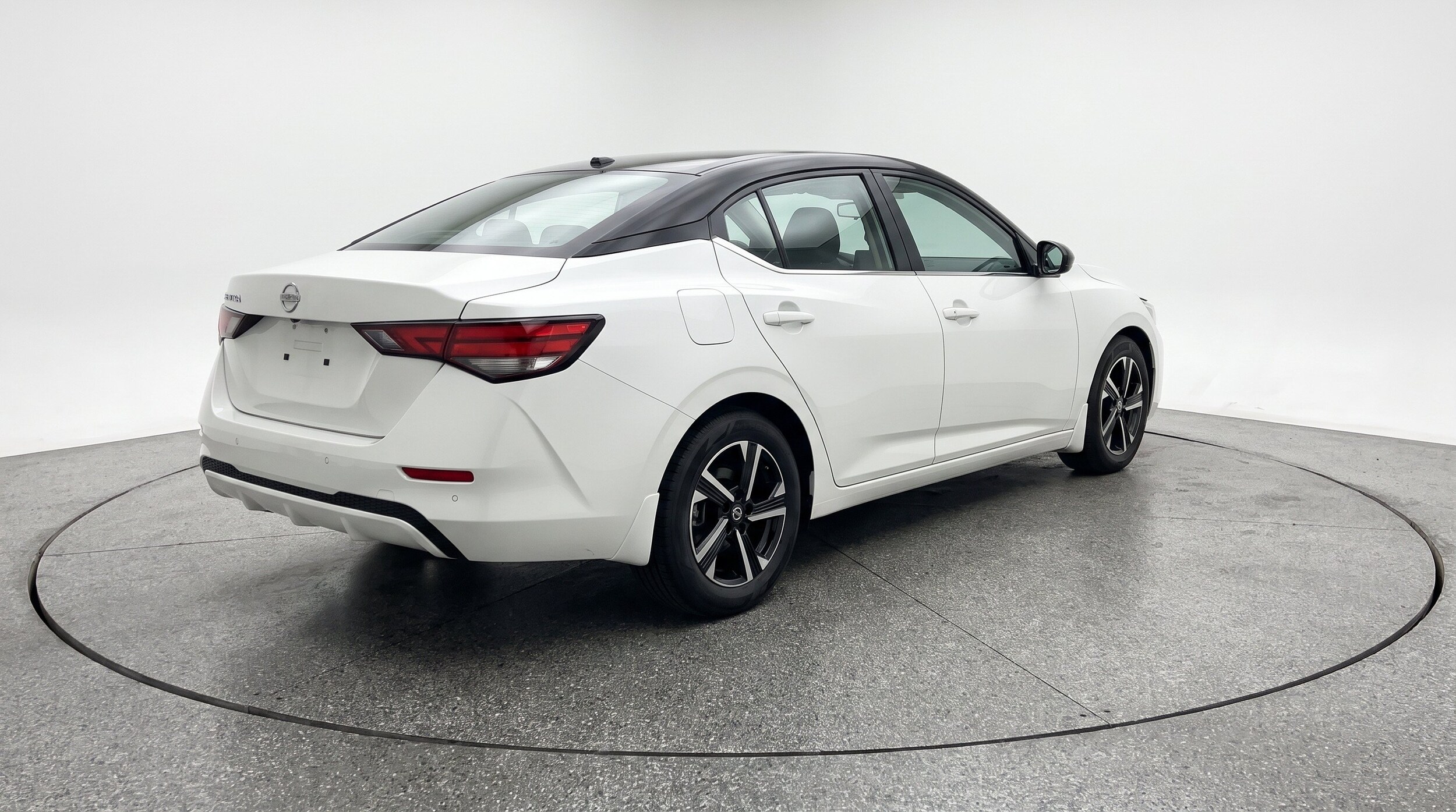 Thumbnail: 2025 Nissan Sentra - 9
