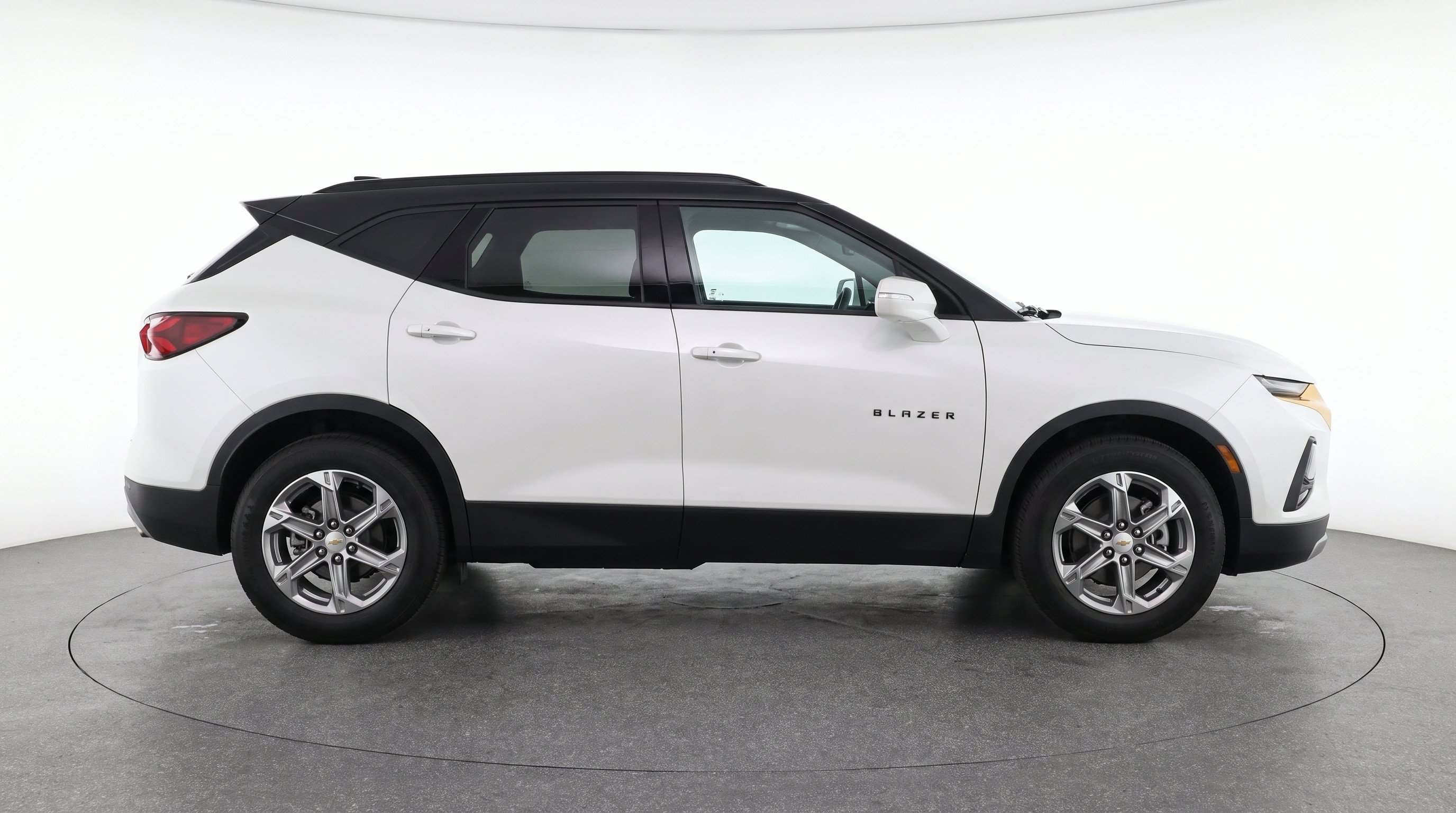Thumbnail: 2026 Chevrolet Blazer - 10