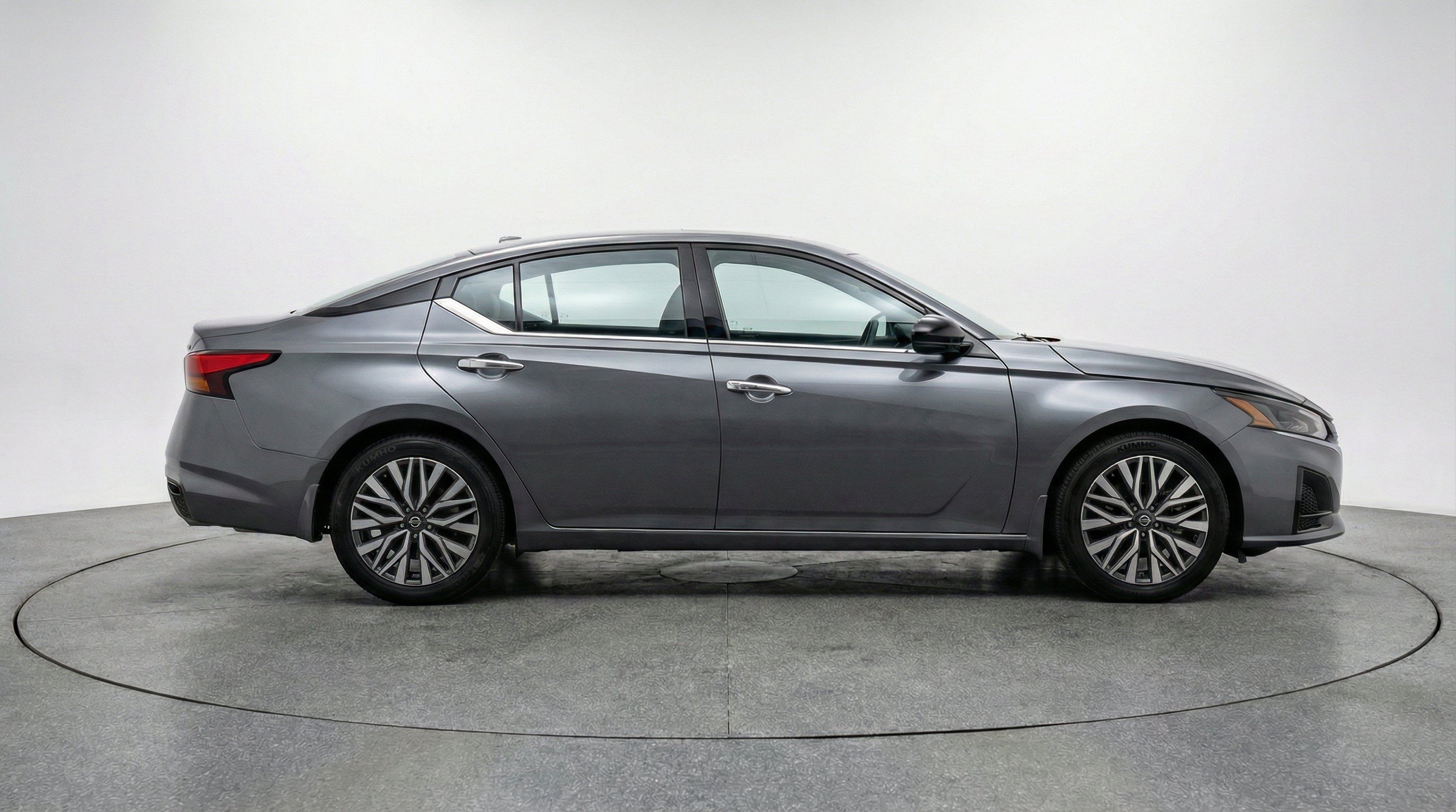 Thumbnail: 2025 Nissan Altima - 10