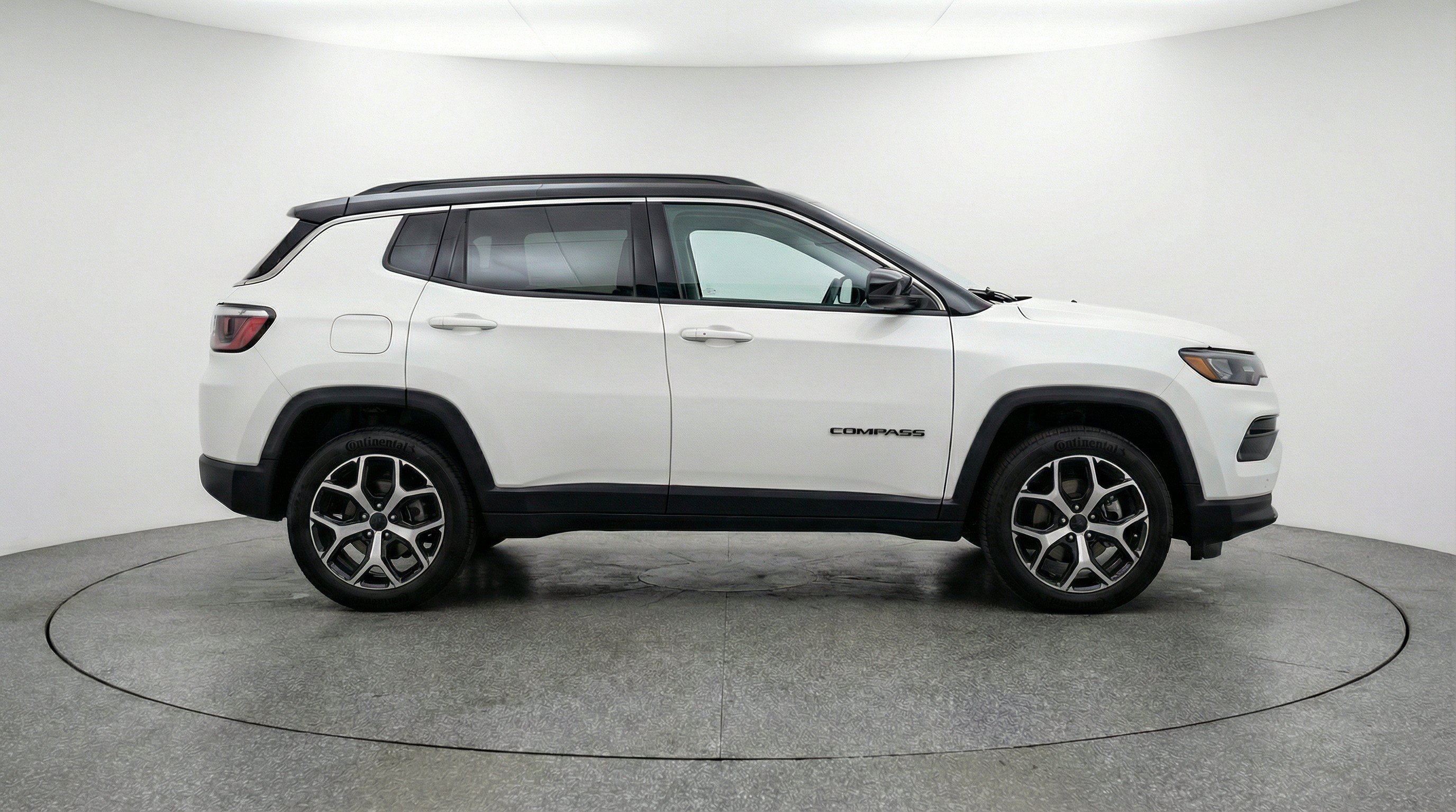 Thumbnail: 2025 Jeep Compass - 10
