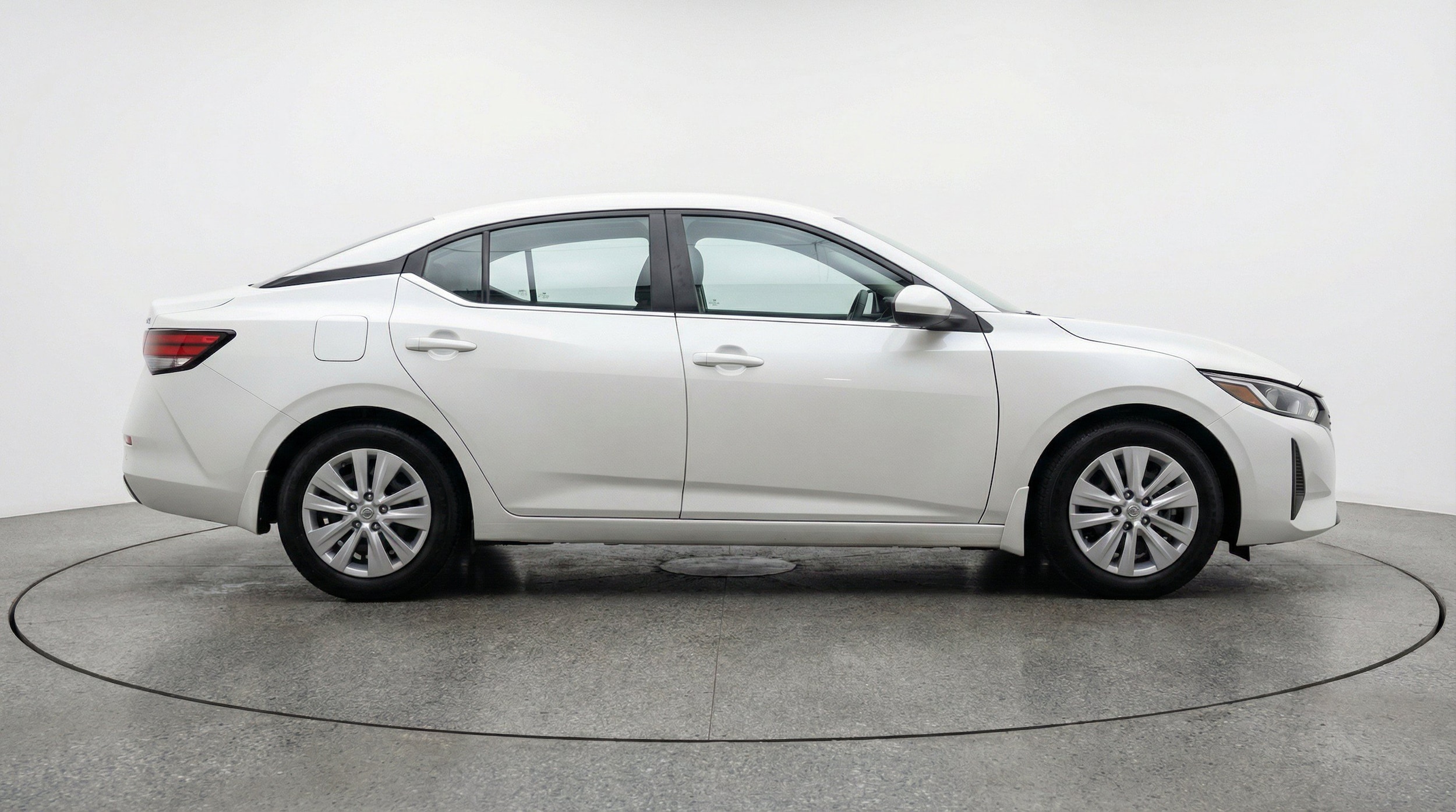 Thumbnail: 2025 Nissan Sentra - 11