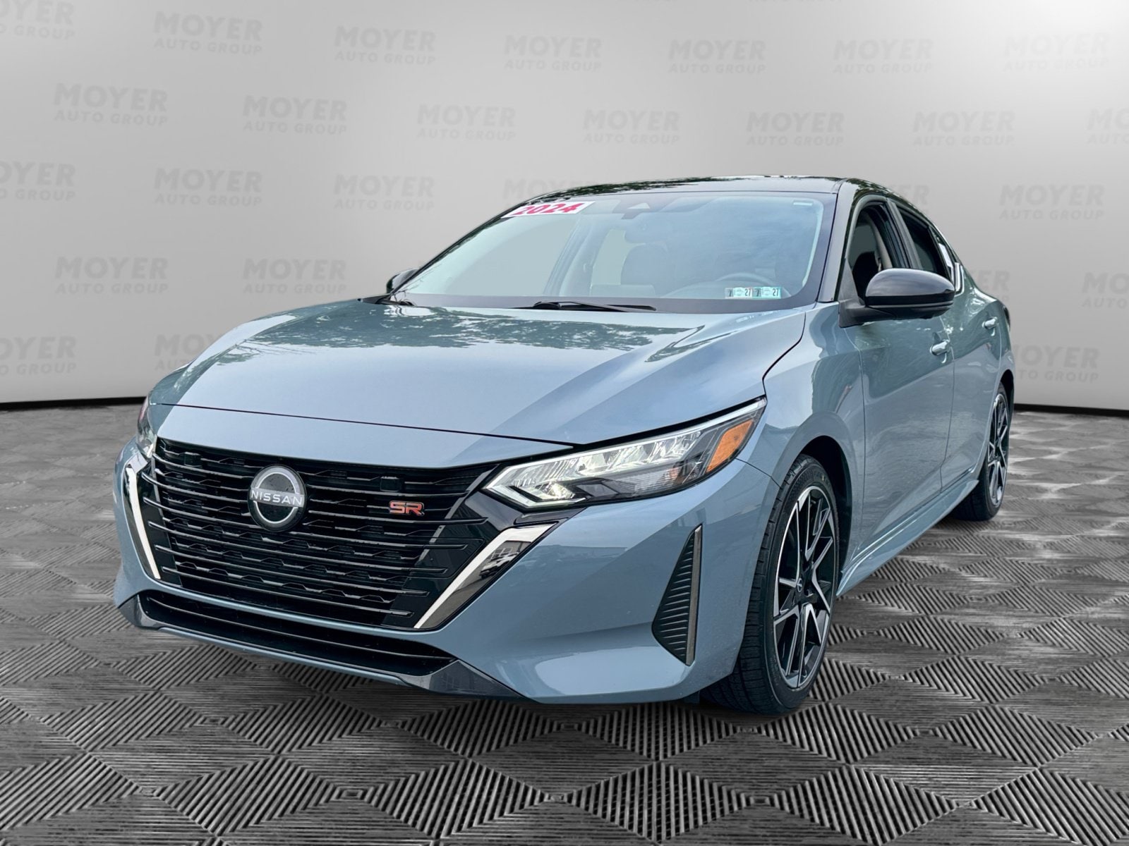 2024 Nissan Sentra SR CVT 