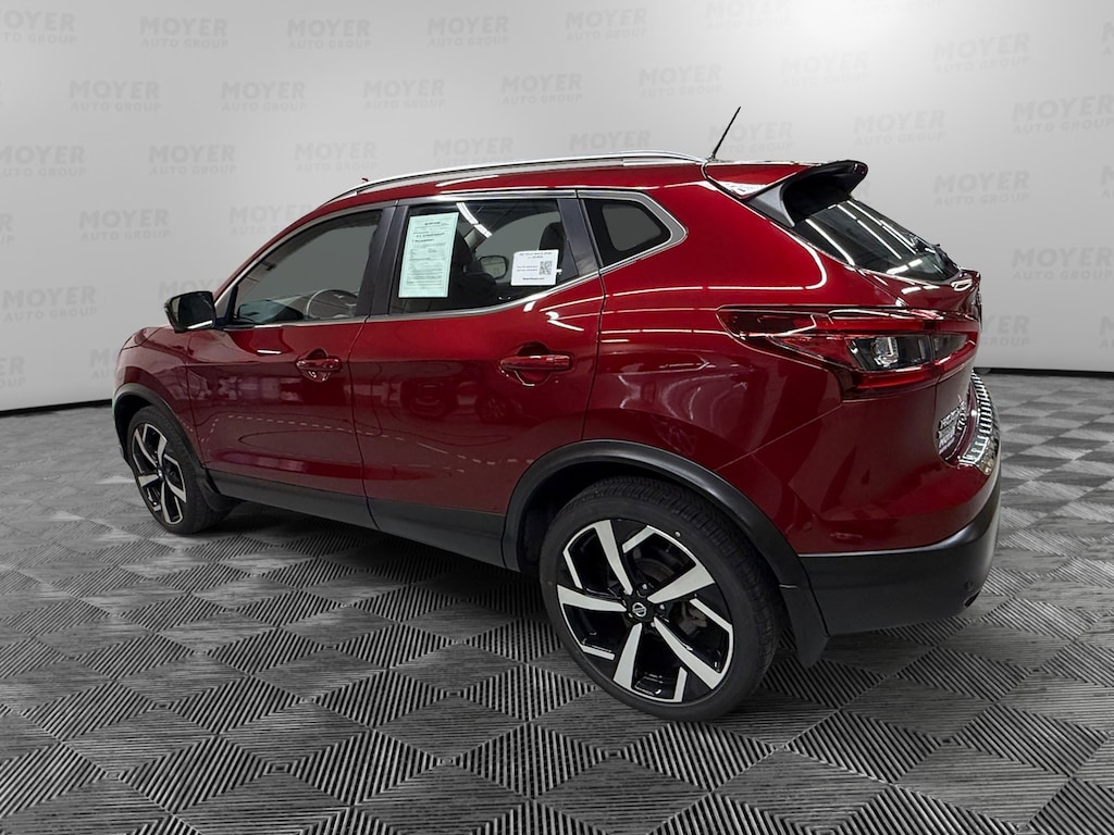 Certified 2022 Nissan Rogue Sport SL AWD SL