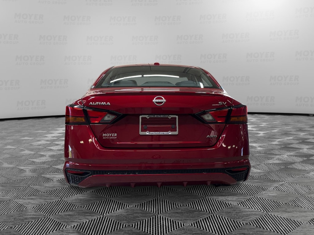 Certified 2024 Nissan Altima 2.5 SV Sedan