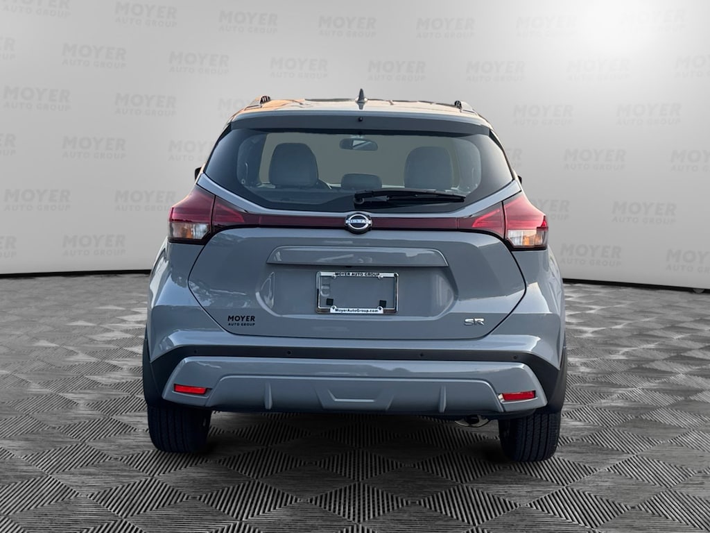 Certified 2023 Nissan Kicks SR SR FWD