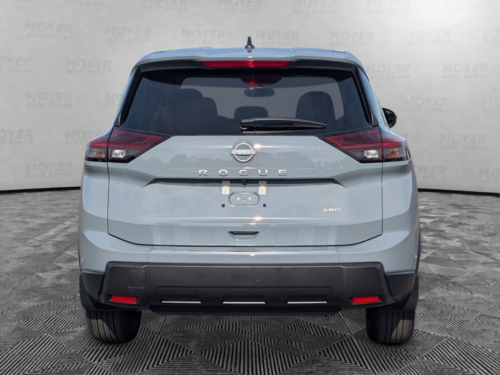 New 2026 Nissan Rogue SV SUV