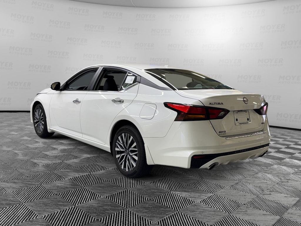 Certified 2023 Nissan Altima 2.5 SV Sedan