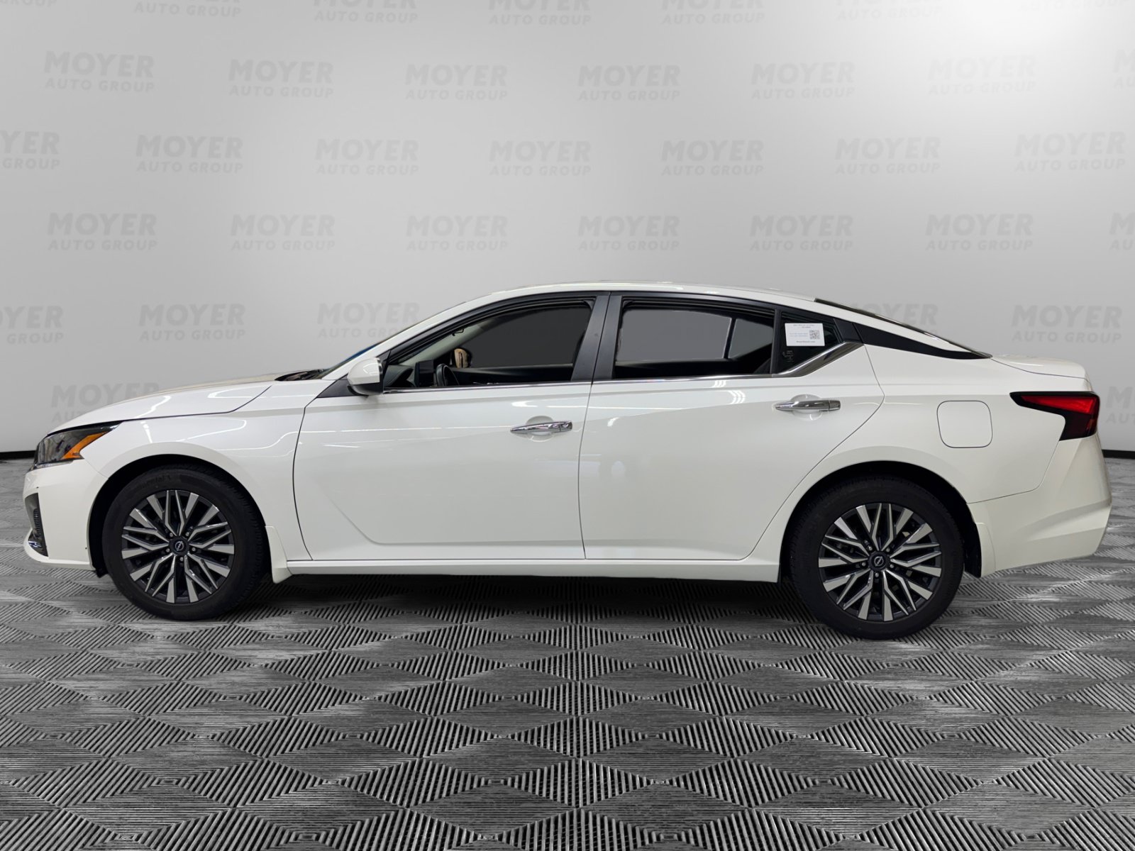 Certified 2023 Nissan Altima 2.5 SV Sedan