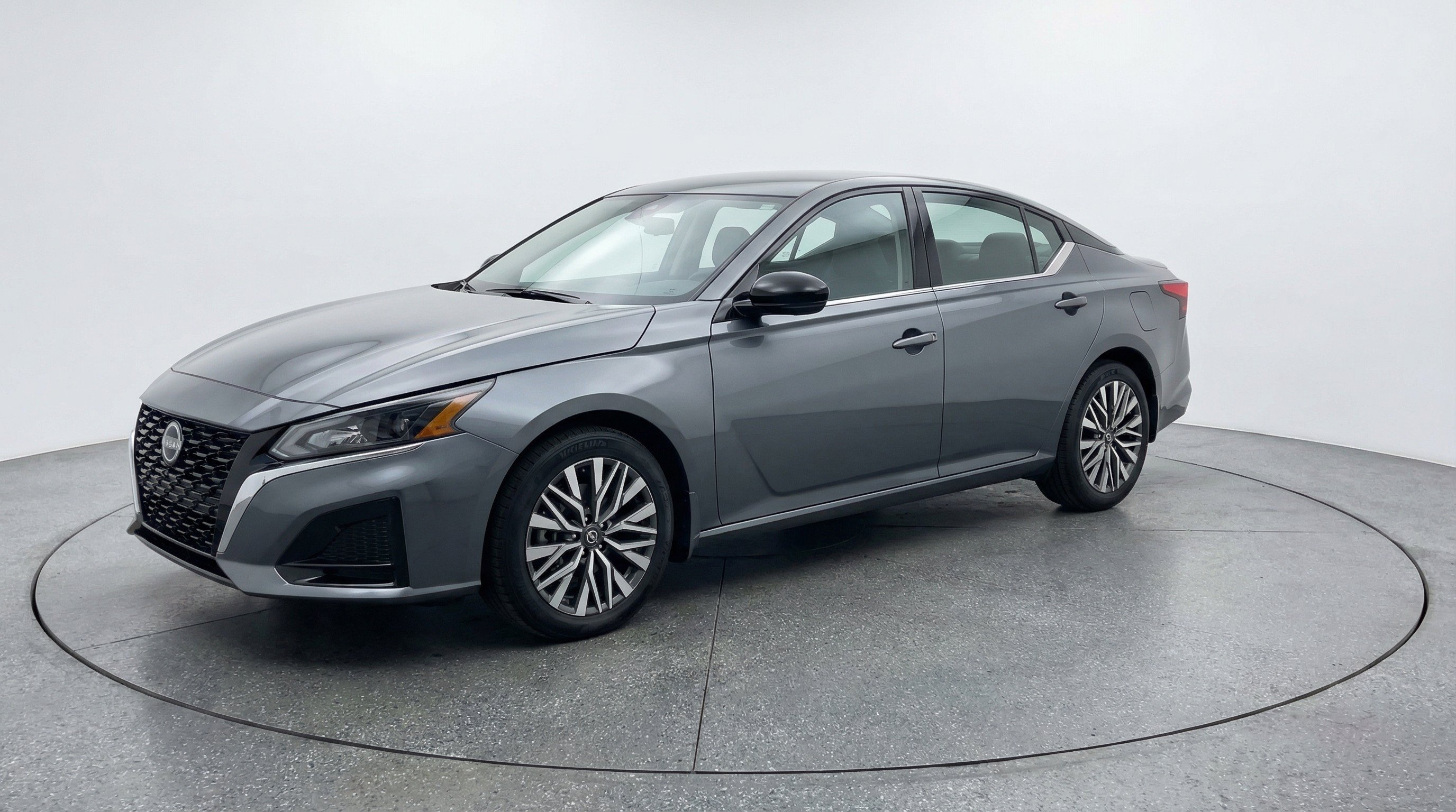 Thumbnail: 2025 Nissan Altima - 3