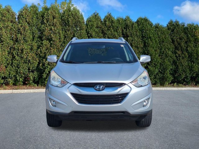 Used 2012 Hyundai Tucson Limited with VIN KM8JUCAC2CU445920 for sale in Macomb, MI