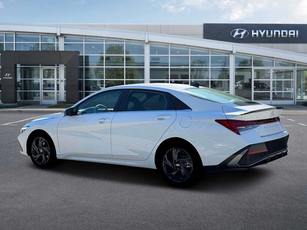 New 2026 Hyundai Elantra SEL Sport Sedan