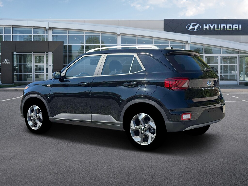 New 2026 Hyundai Venue SEL SUV