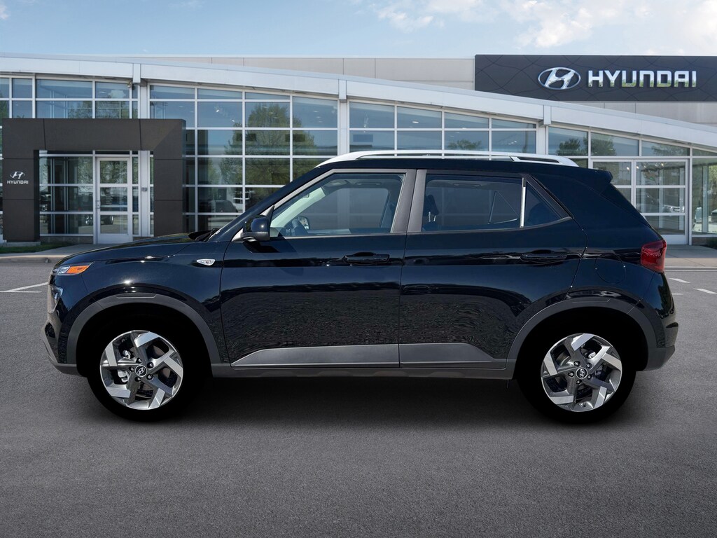 New 2026 Hyundai Venue SEL SUV