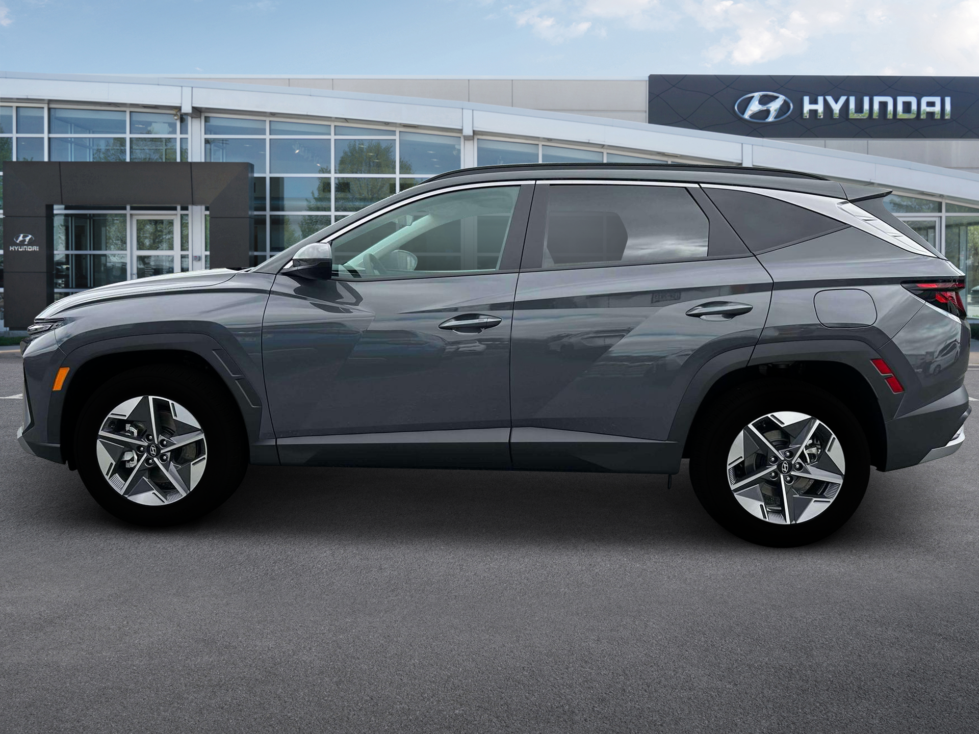 New 2026 Hyundai Tucson SEL Plus AWD SUV