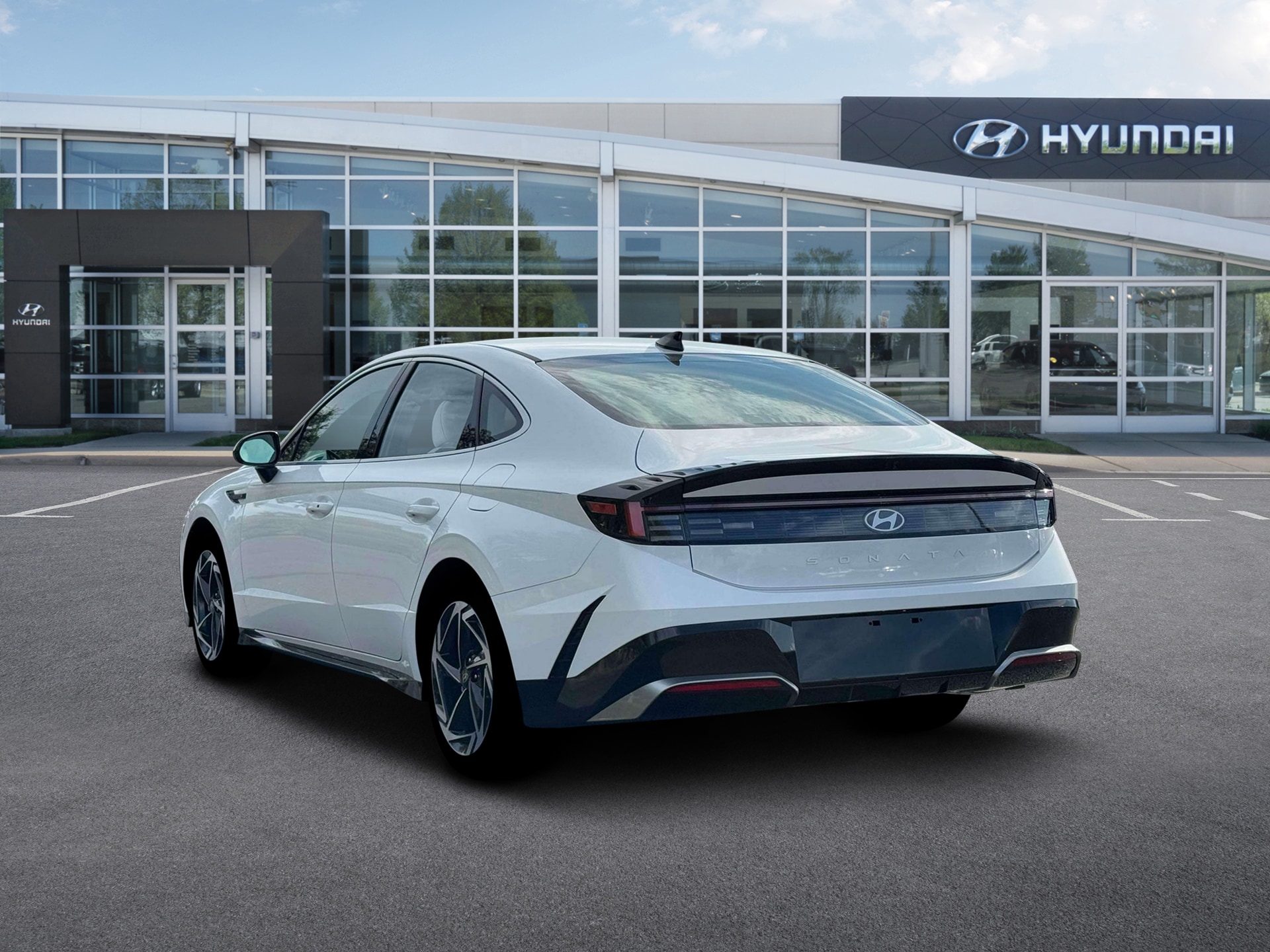 2026 Hyundai Sonata SEL - Photo 5