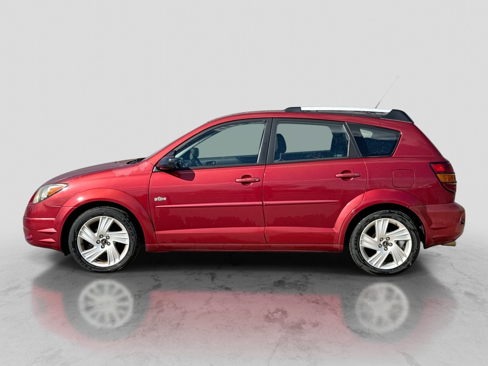 Used 2003 Pontiac Vibe Base with VIN 5Y2SL628X3Z455220 for sale in Washington, MI