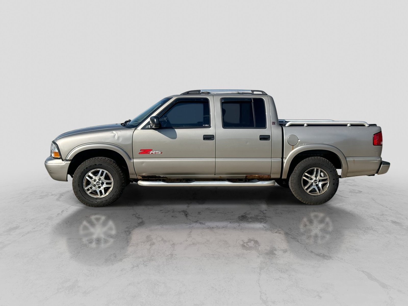Used 2003 GMC Sonoma SLS with VIN 1GTDT13X83K178478 for sale in Washington, MI
