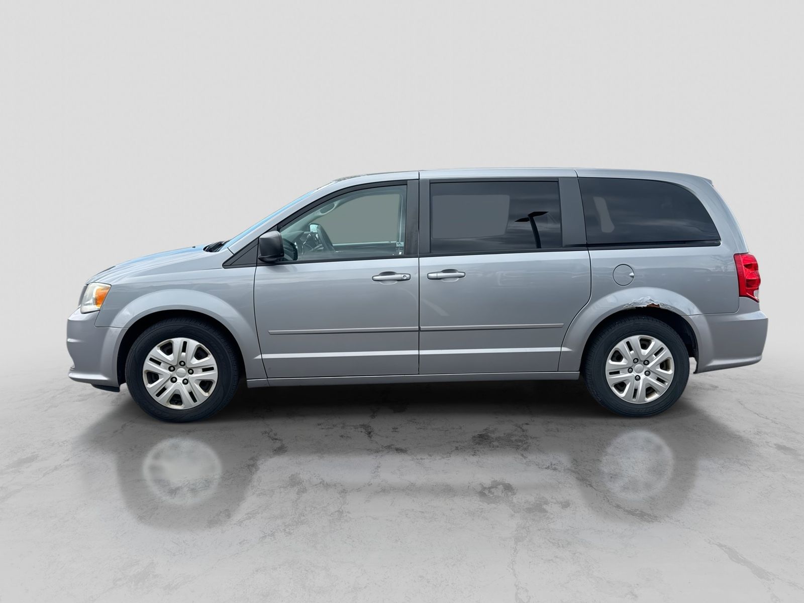 Used 2014 Dodge Grand Caravan SE with VIN 2C4RDGBG8ER162017 for sale in Washington, MI