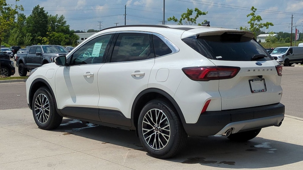 New 2025 Ford Escape Plug-In Hybrid Base SUV