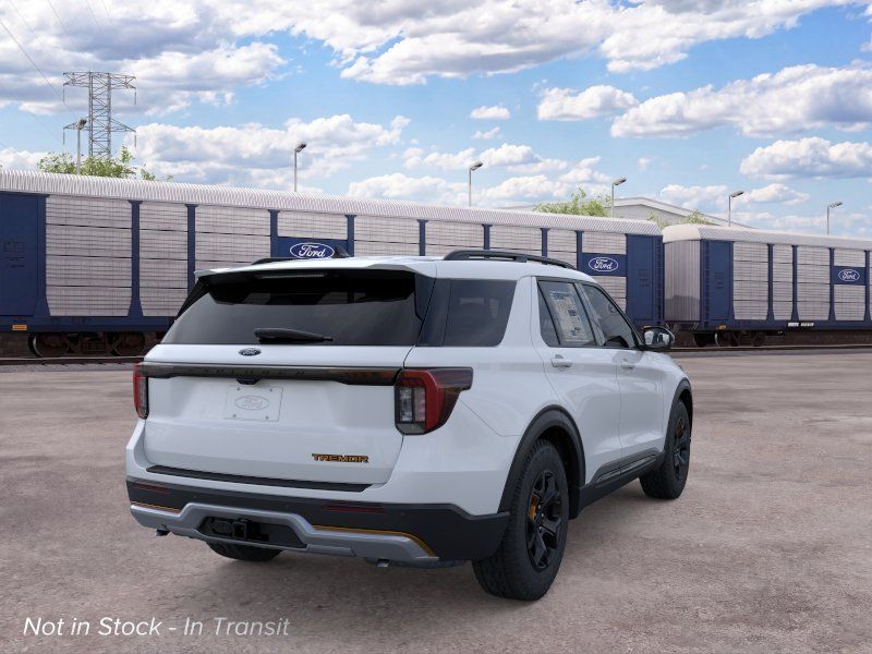 2026 Ford Explorer Tremor - Photo 8