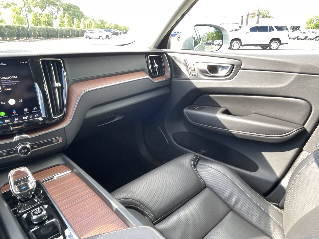 2023 Volvo XC60 Ultimate - Photo 11