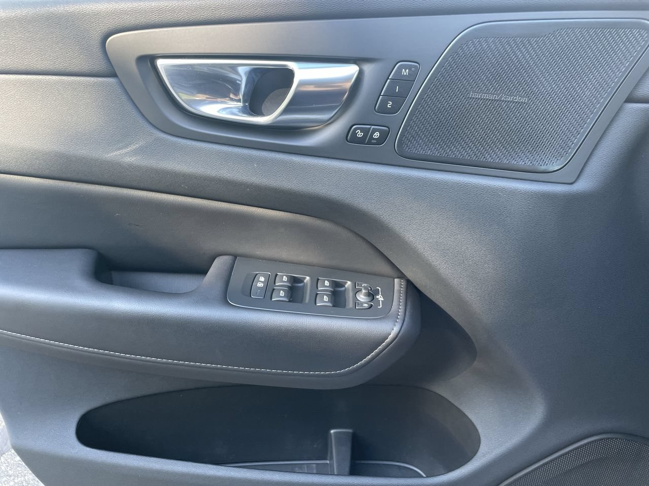 2023 Volvo XC60 Ultimate - Photo 37