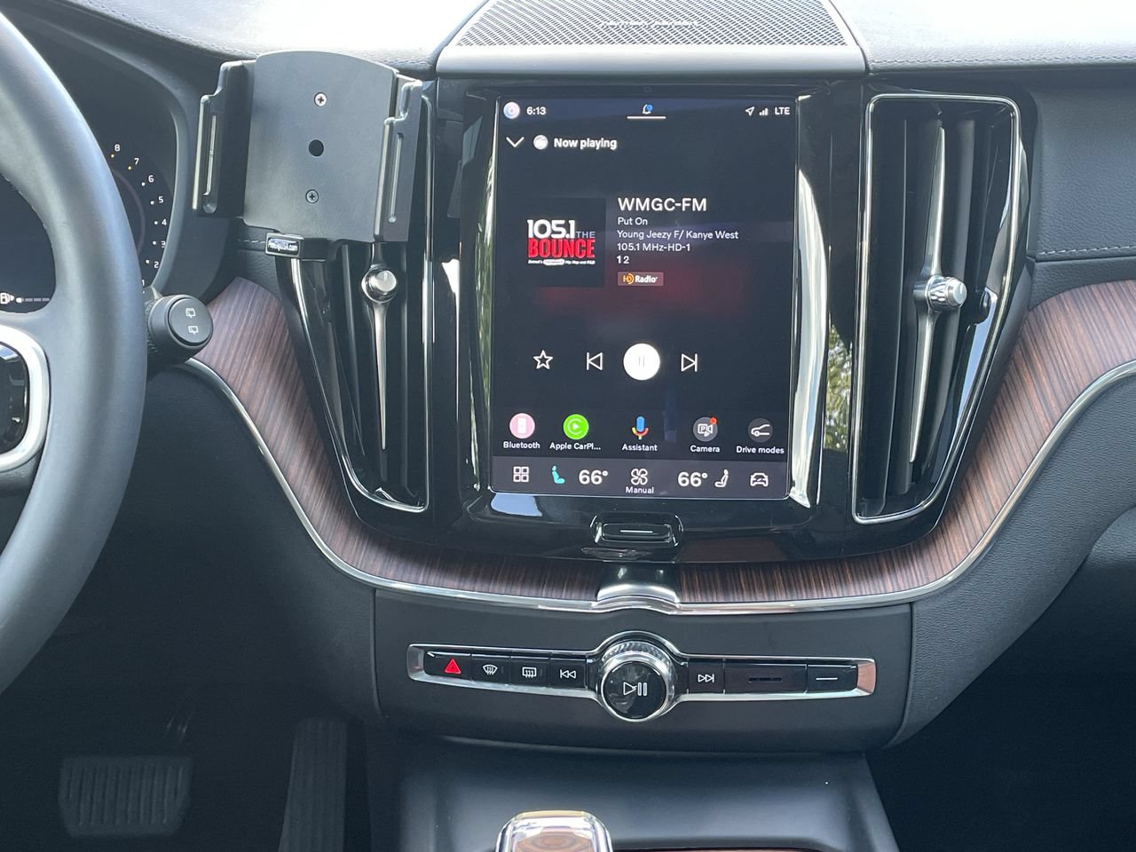 2023 Volvo XC60 Ultimate - Photo 21