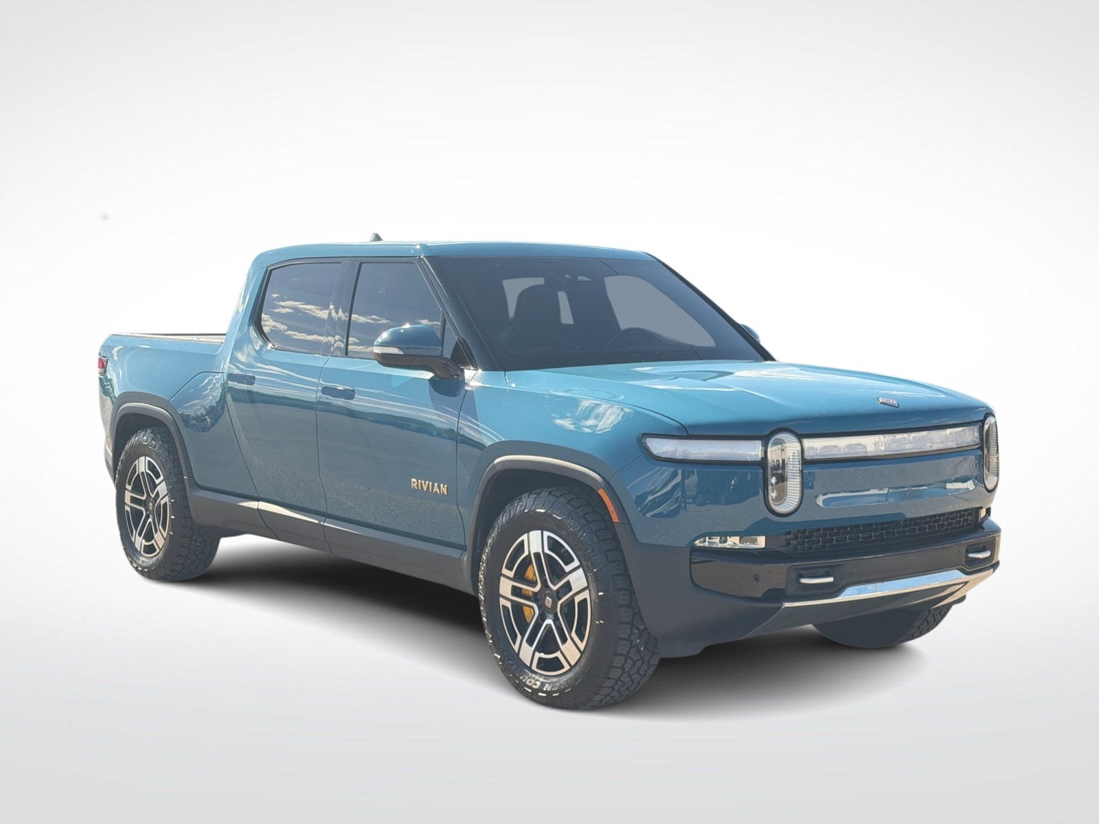 Used 2022 Rivian R1T Adventure with VIN 7FCTGAAA4NN016101 for sale in Troy, MI