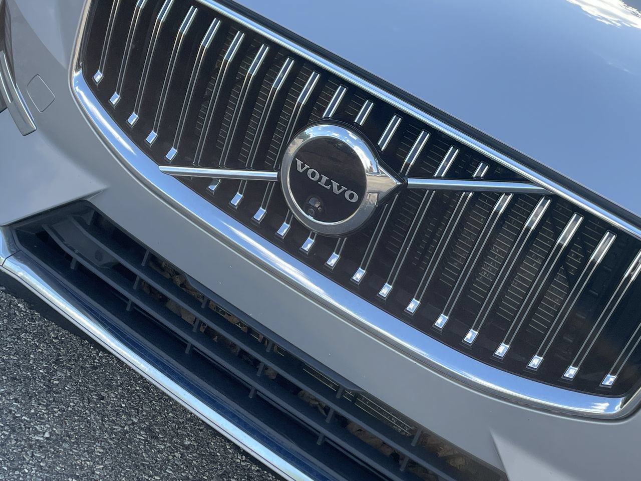 2023 Volvo XC60 Ultimate - Photo 40