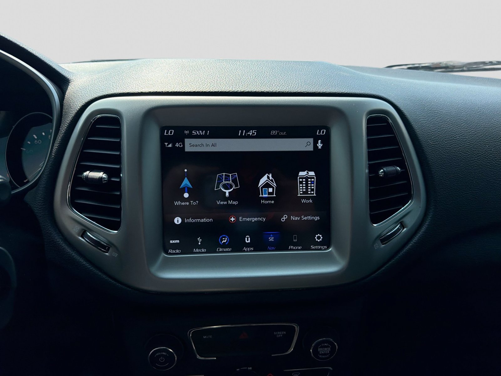 2020 Jeep Compass Latitude - Photo 26