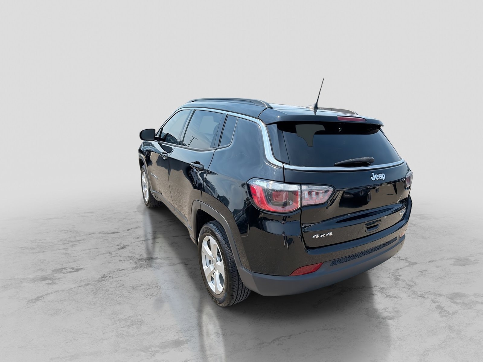 2020 Jeep Compass Latitude - Photo 4