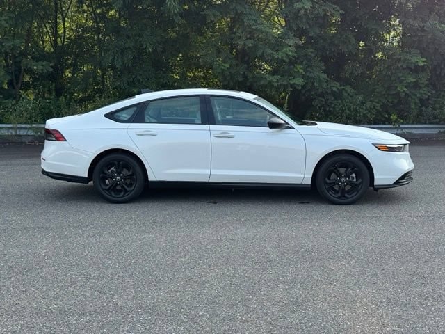 2025 Honda Accord SE - Photo 8