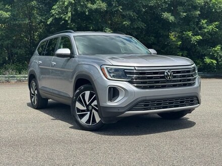 2025 Volkswagen Atlas 2.0T SE w/Technology SUV