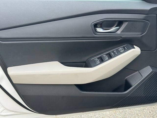 2025 Honda Accord SE - Photo 17