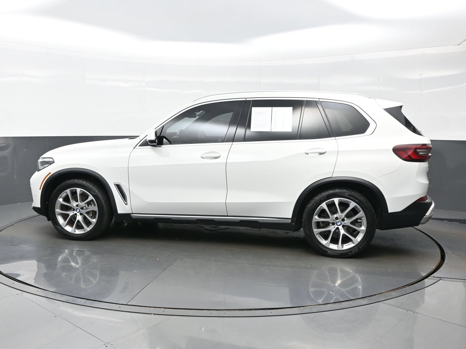 Used 2023 BMW X5 sDrive40i Sport Utility