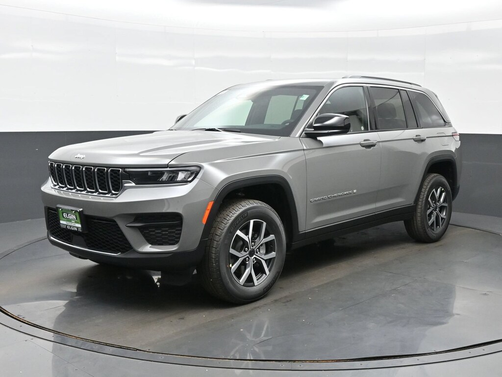 New 2027 Jeep Grand Cherokee Laredo X Sport Utility