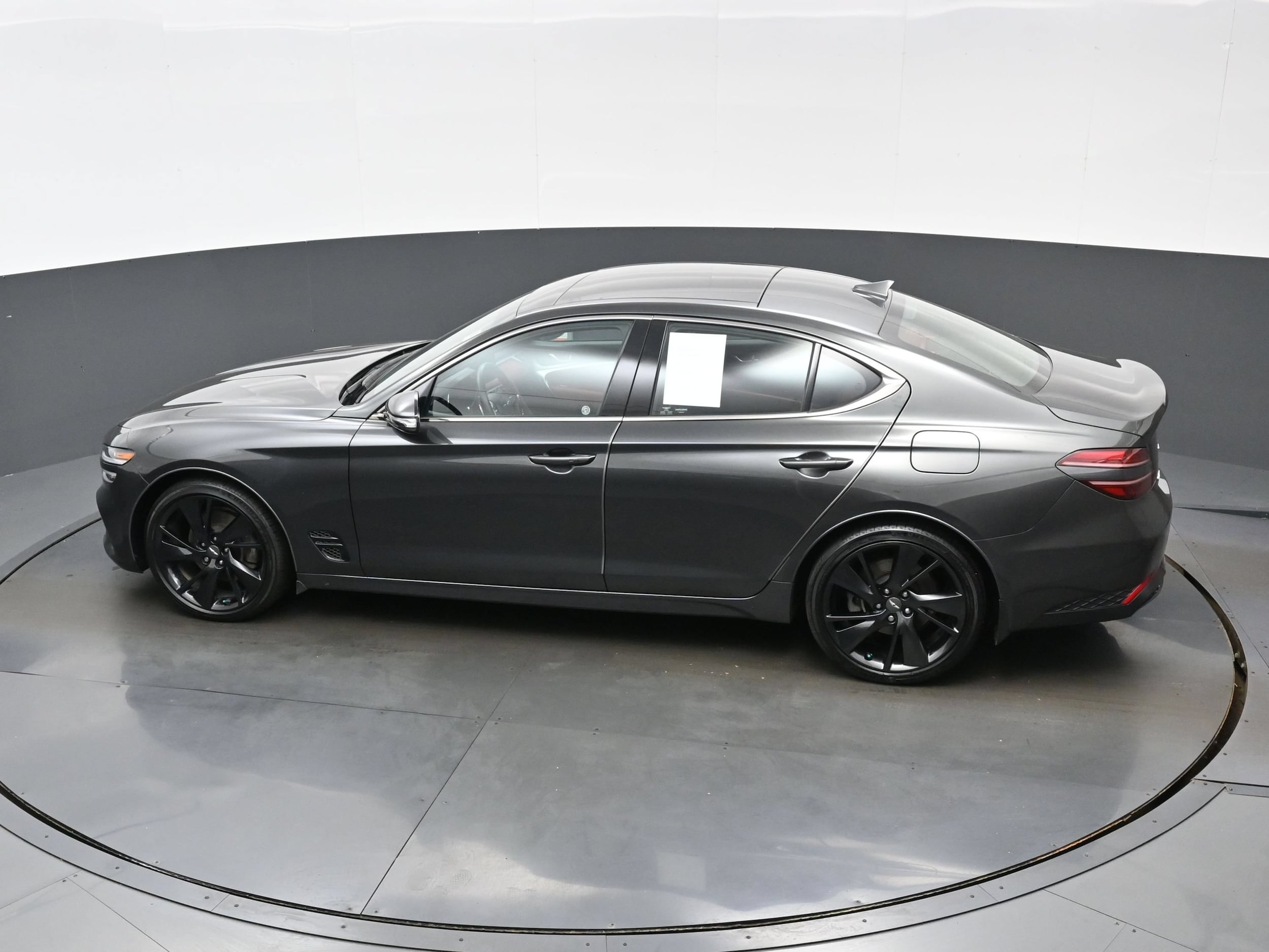 2023 GENESIS G70 Standard - Photo 39