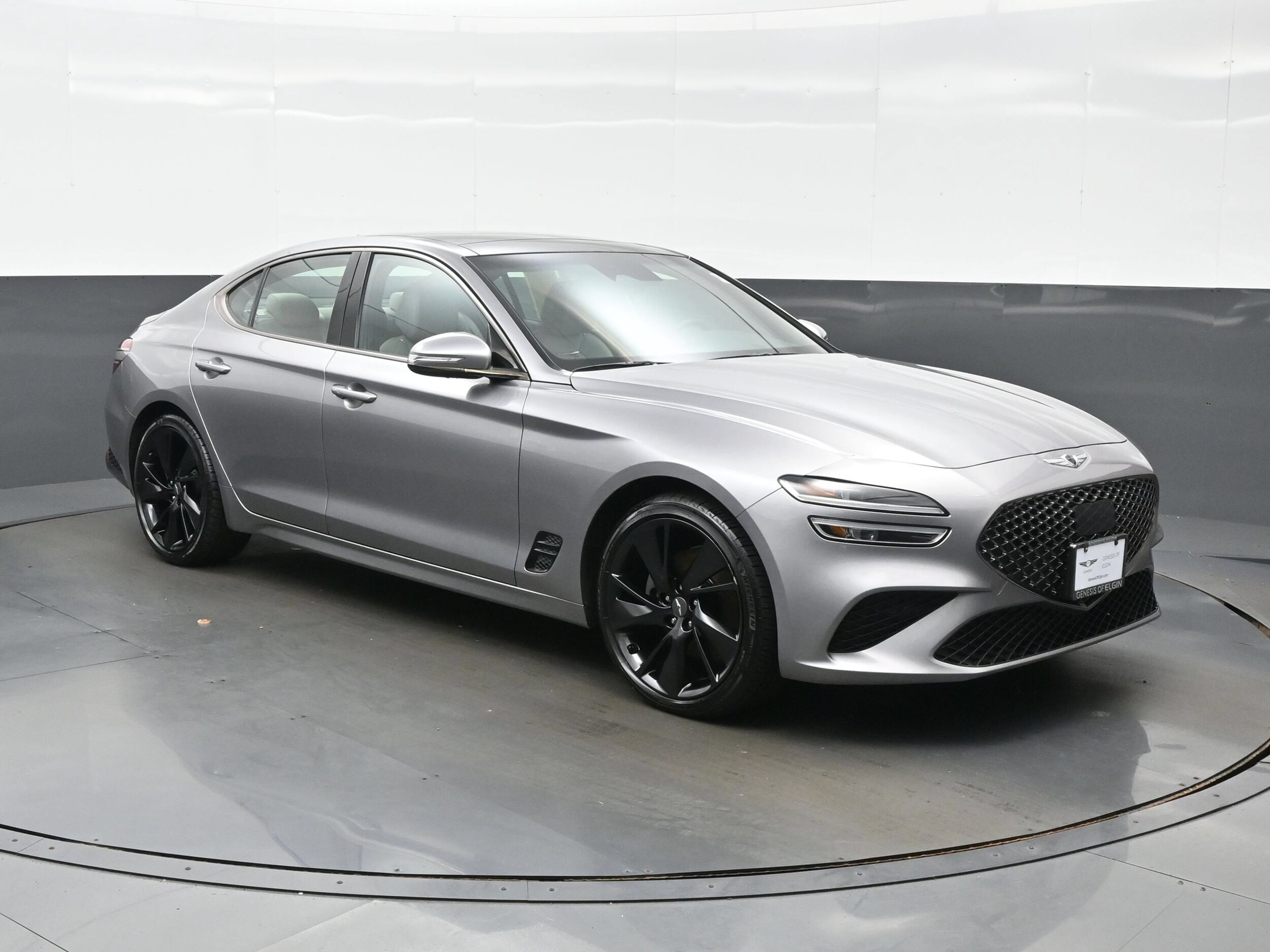 2023 GENESIS G70 Standard - Photo 8